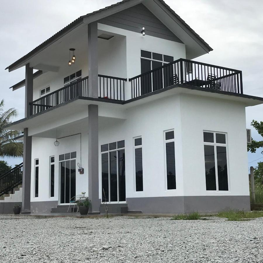 Rumah Sawah Homestay Pasir Puteh Buitenkant foto