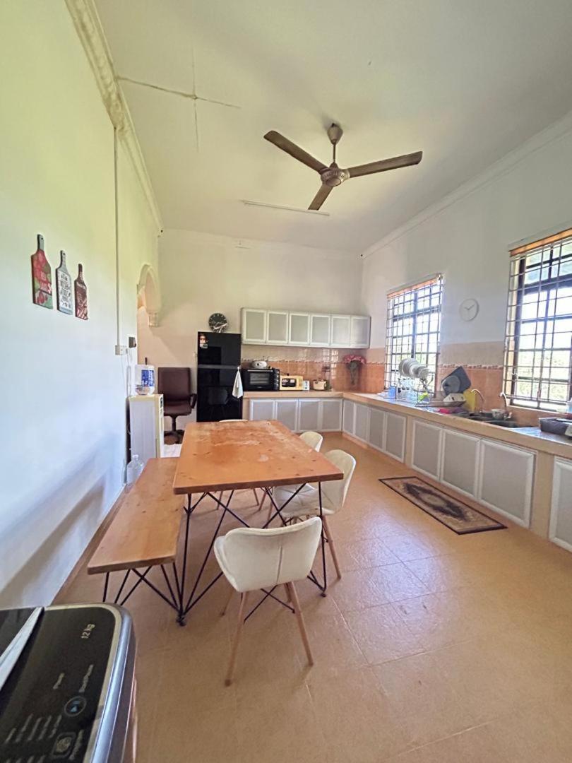 Rumah Sawah Homestay Pasir Puteh Buitenkant foto